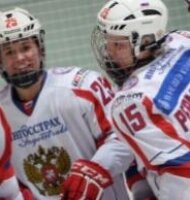 Российские хоккеистки уступили Университету Северной Дакоты